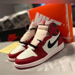 Chicago “Lost & Found” Air Jordan 1 OG High 5.5Y / 7w